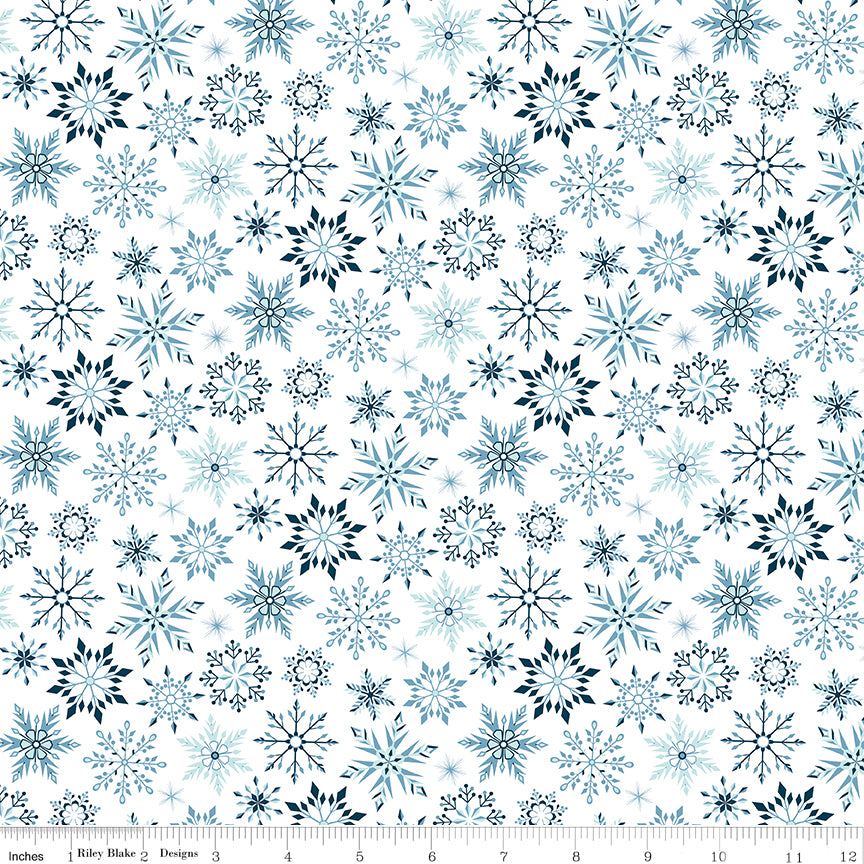 Flannel Winter Magic Snowflakes White by Riley Blake Designs - 1/2 yd