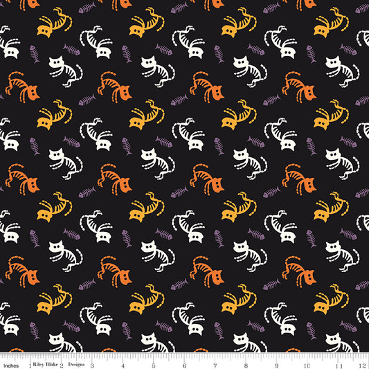 Beggar's Night Cats Yardage C14501 Black by Riley Blake Designs - 1/2 yd