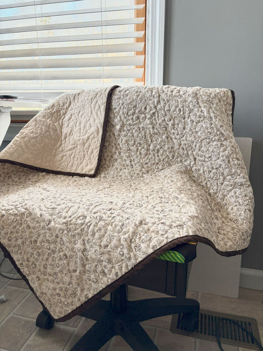 Brown/Tan paw print puppy quilt - 38"x32" Pet Quilt