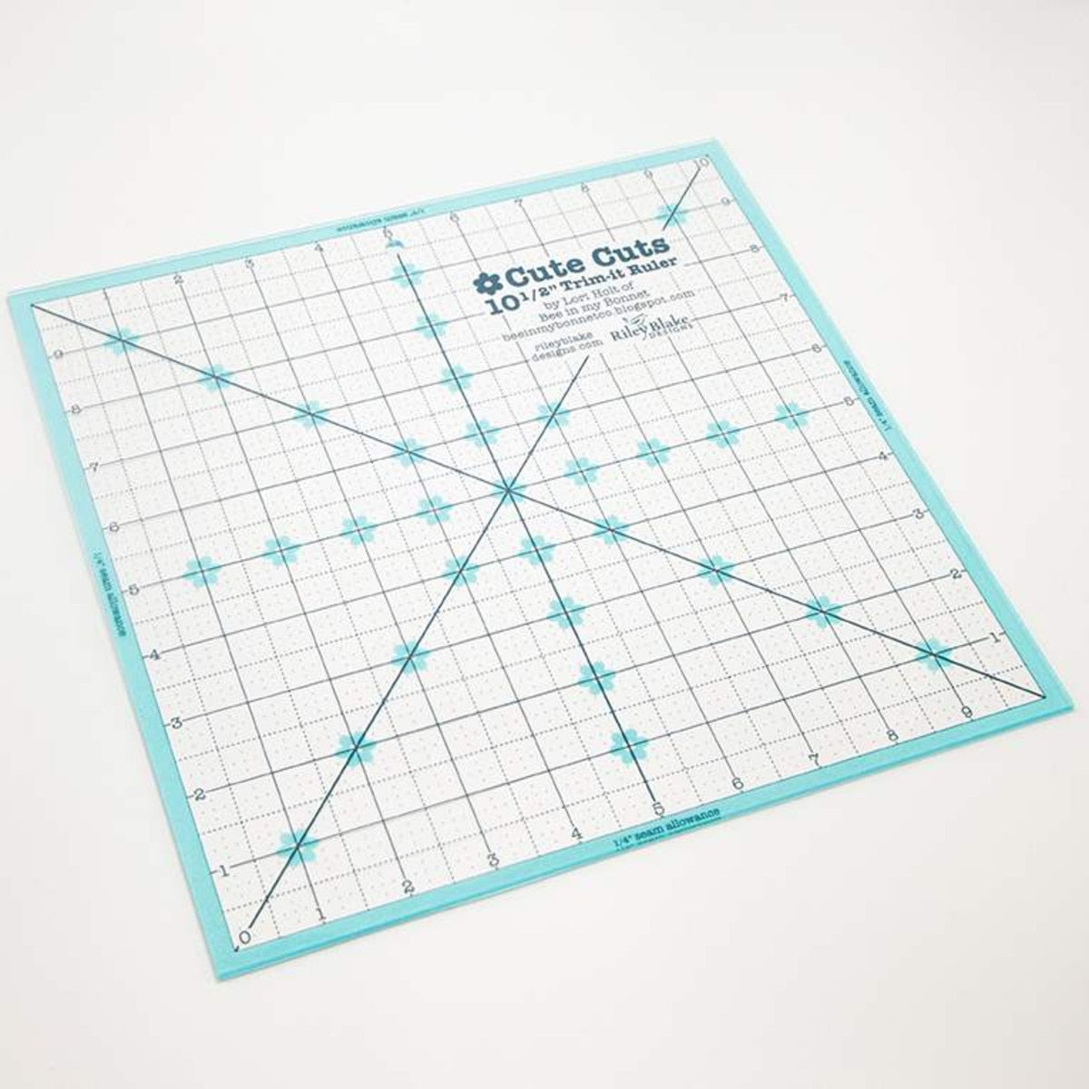Lori Holt Cute Cuts™ Trim-it™ Ruler 10 1/2" x 10 1/2"
